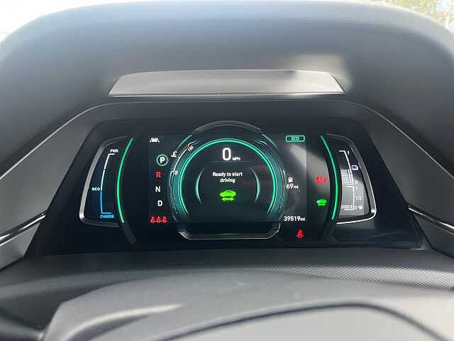 Hyundai Ioniq 1.6 GDi Hybrid Premium SE 5dr DCT