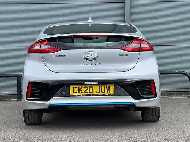 Hyundai Ioniq 1.6 GDi Plug-in Hybrid Premium SE 5dr DCT