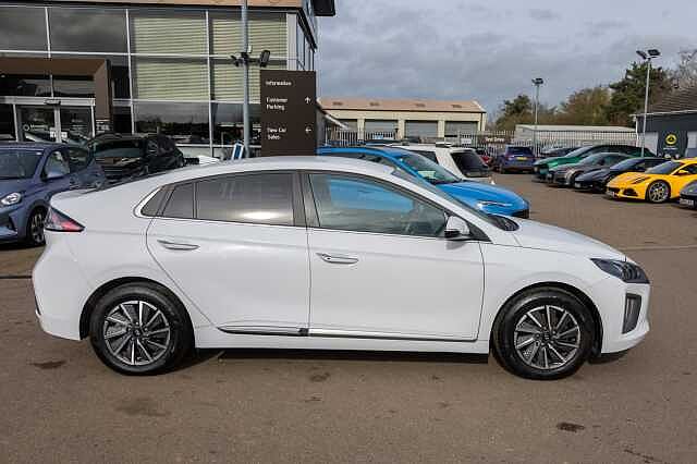 Hyundai IONIQ 100kW Premium SE 38kWh 5dr Auto