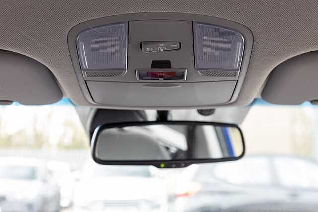 Hyundai IONIQ 100kW Premium 38kWh 5dr Auto