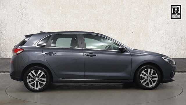 Hyundai i30 1.0 T-GDi Blue Drive SE Hatchback 5dr Petrol Manual Euro 6 (s/s) (120 ps)