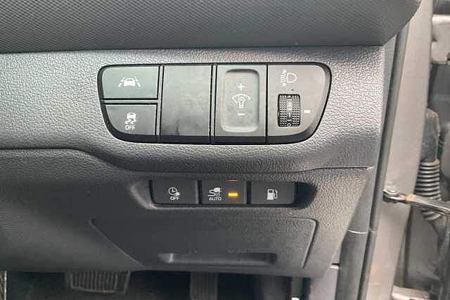 Hyundai IONIQ 1.6 GDi Plug-in Hybrid Premium 5dr DCT