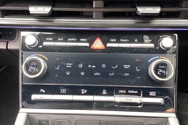 Hyundai SANTA FE 1.6 TGDi PHEV Calligraphy 5dr 4WD Auto [6 Seats]