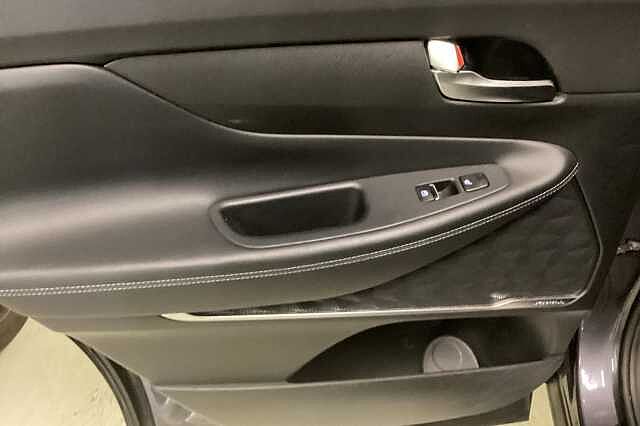 Hyundai SANTA FE 1.6 TGDi Hybrid Premium 5dr Auto