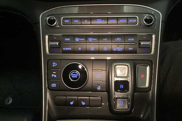 Hyundai SANTA FE 1.6 TGDi Hybrid Premium 5dr Auto
