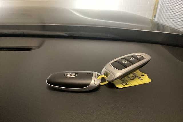 Hyundai SANTA FE 1.6 TGDi Hybrid Premium 5dr Auto