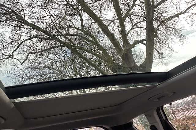 Hyundai SANTA FE 1.6 TGDi Hybrid Ultimate 5dr 4WD Auto