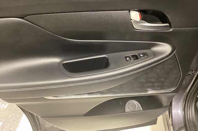 Hyundai SANTA FE 1.6 TGDi Hybrid Premium 5dr Auto