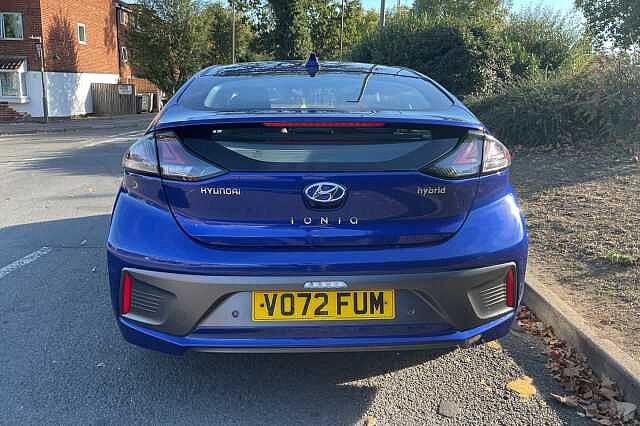 Hyundai IONIQ 1.6 GDi Hybrid Premium 5dr DCT