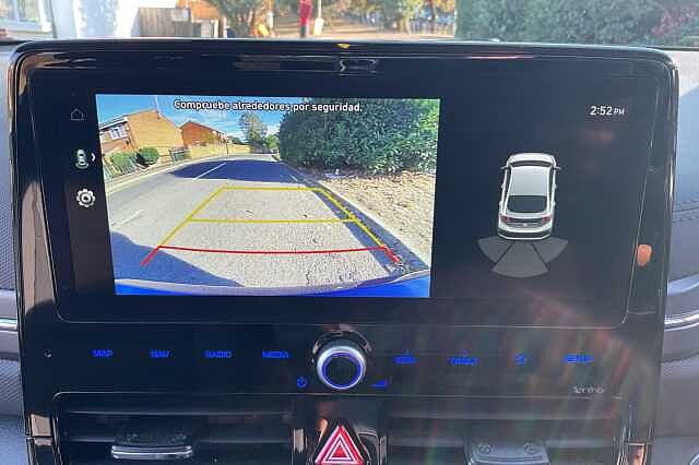 Hyundai IONIQ 1.6 GDi Hybrid Premium 5dr DCT
