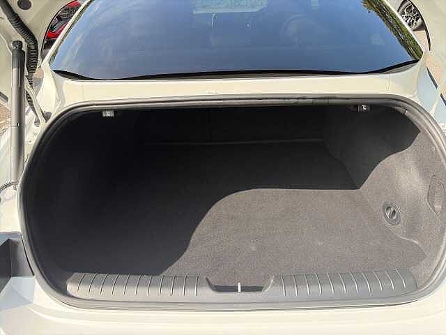 Hyundai IONIQ 6 77.4Kwh Ultimate Saloon 4Dr Electric Auto (228 Ps)