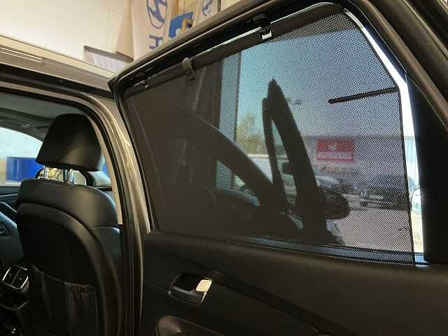 Hyundai Santa Fe 2.2 CRDi Premium SE 5dr 4WD Auto