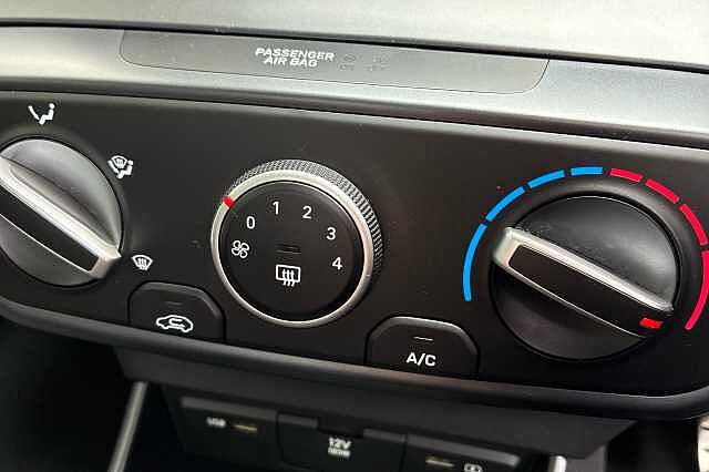 Hyundai Bayon T-GDI SE CONNECT MHEV