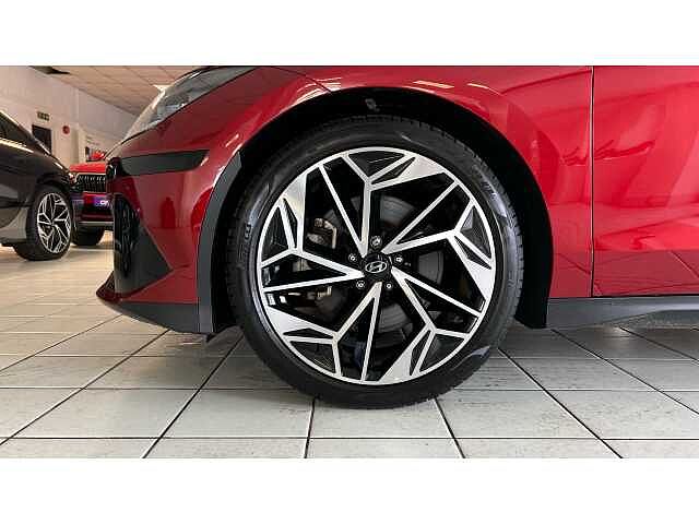 Hyundai IONIQ 6 168kW Premium 77kWh 4dr Auto