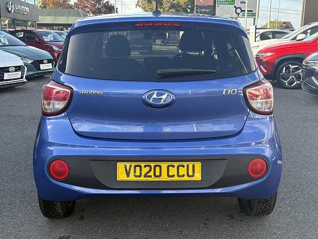 Hyundai i10 Play 1.0 MPi (66ps)