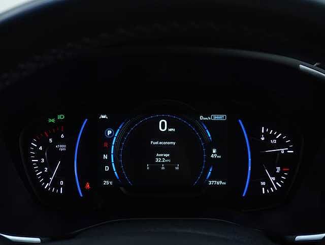 Hyundai Santa Fe 2.2 CRDi Premium SE SUV 5dr Diesel Auto 4WD Euro 6 (s/s) 7 Seat (200 ps)