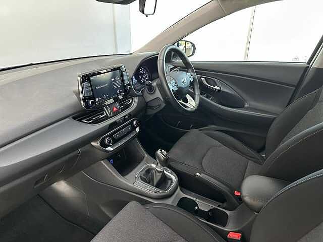 Hyundai i30 1.0 T-GDi MHEV SE Connect Hatchback 5dr Petrol Hybrid Manual Euro 6 (s/s) (120 p