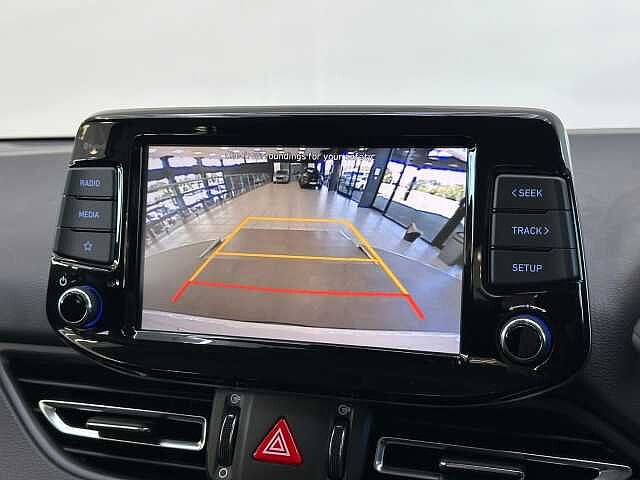 Hyundai i30 1.0 T-GDi MHEV SE Connect Hatchback 5dr Petrol Hybrid Manual Euro 6 (s/s) (120 p