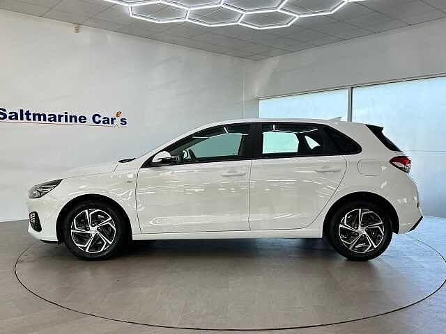 Hyundai i30 1.0 T-GDi MHEV SE Connect Hatchback 5dr Petrol Hybrid Manual Euro 6 (s/s) (120 p