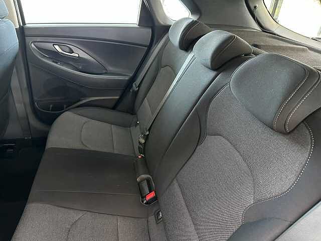 Hyundai i30 1.0 T-GDi MHEV SE Connect Hatchback 5dr Petrol Hybrid Manual Euro 6 (s/s) (120 p
