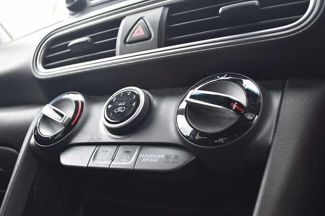 Hyundai KONA 1.0T GDi Play Edition 5dr