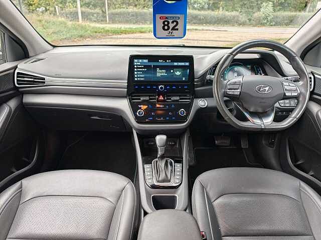 Hyundai IONIQ 1.6 GDi Plug-in Hybrid Premium SE 5dr DCT