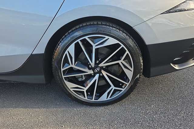 Hyundai Ioniq 6 PREMIUM