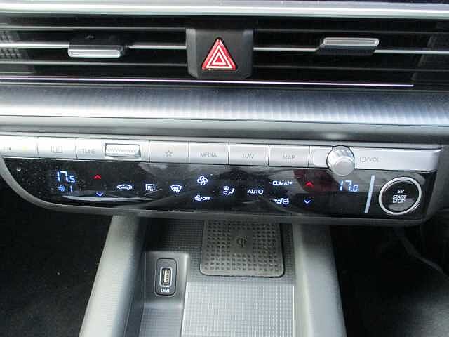 Hyundai Ioniq 6 Electric Saloon 168kW Premium 77kWh 4dr Auto