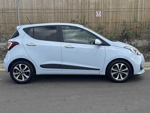 Hyundai i10 1.2 Premium SE 5dr