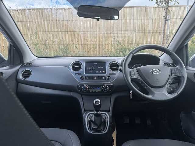 Hyundai i10 1.2 Premium SE 5dr