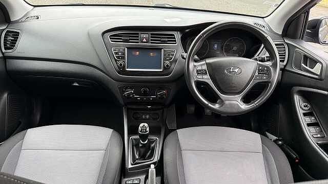 Hyundai i20 1.0 T-GDi Play 5dr Petrol Hatchback