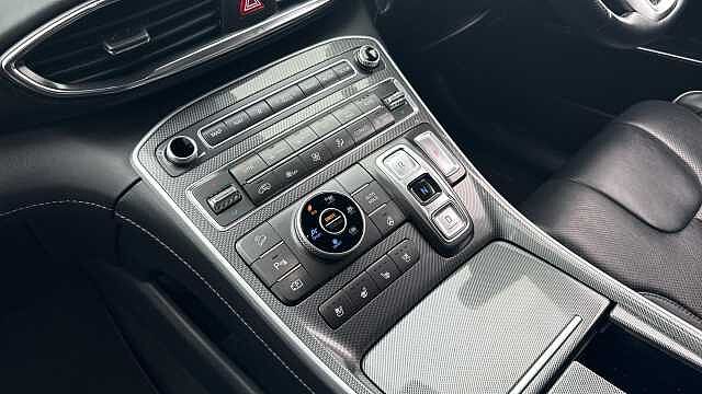 Hyundai SANTA FE 1.6 TGDi Hybrid Ultimate 5dr 4WD Auto Hybrid Estate