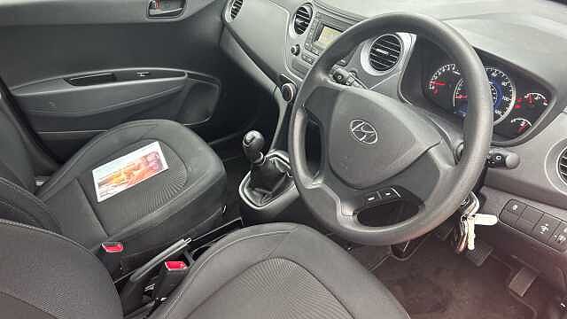 Hyundai i10 1.0 S 5dr Petrol Hatchback