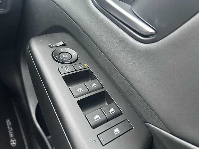 Hyundai KONA Hybrid 1.6 h-GDi Ultimate DCT Euro 6 (s/s) 5dr