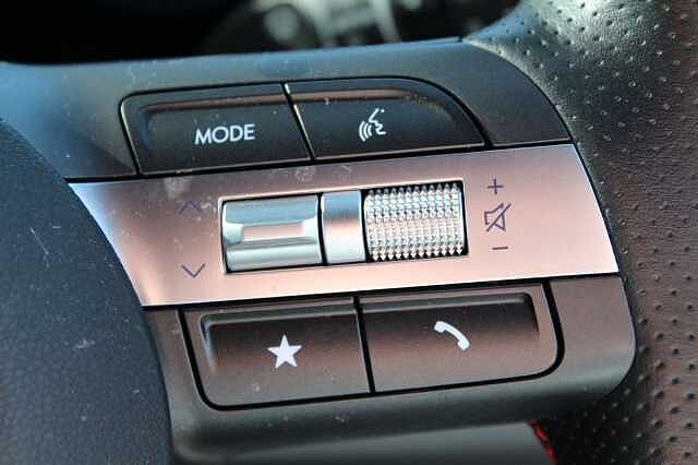 Hyundai KONA N Line 1.0T 120ps 6MT