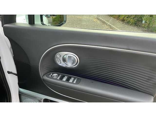 Hyundai Ioniq 9 IONIQ 9 226kW Ultimate 110kWh 5dr AWD Auto