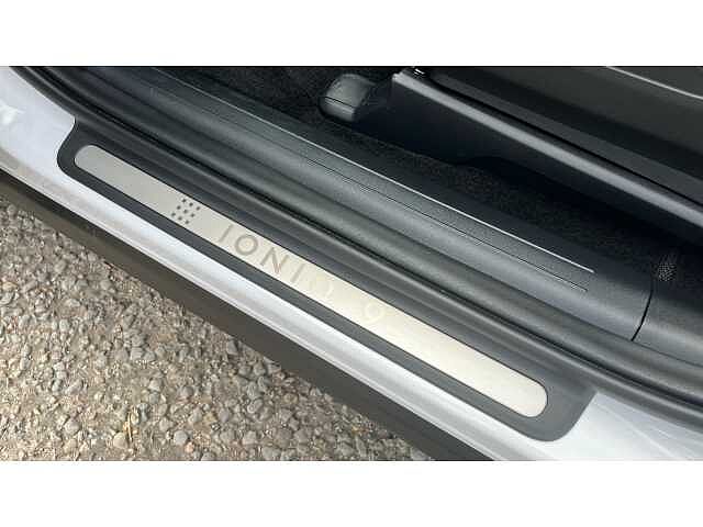 Hyundai Ioniq 9 IONIQ 9 226kW Ultimate 110kWh 5dr AWD Auto