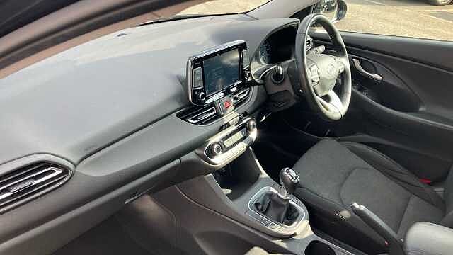 Hyundai i30 1.0T GDi SE Connect 5dr Petrol Hatchback