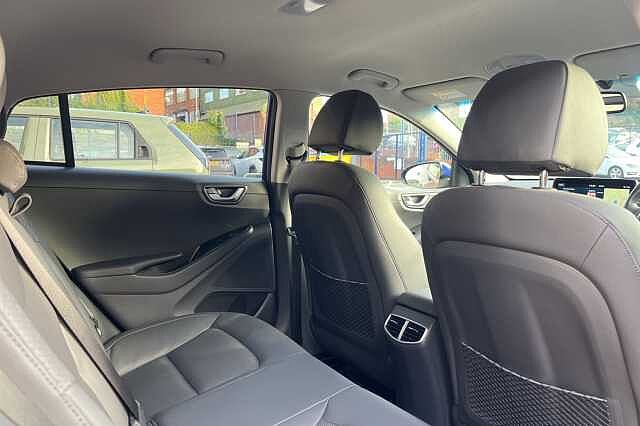 Hyundai IONIQ 1.6 GDi Hybrid Premium SE 5dr DCT