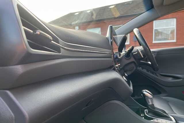 Hyundai IONIQ 1.6 GDi Hybrid Premium SE 5dr DCT