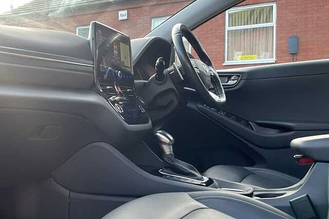 Hyundai IONIQ 1.6 GDi Hybrid Premium SE 5dr DCT