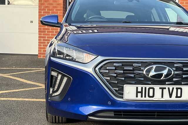 Hyundai IONIQ 1.6 GDi Hybrid Premium SE 5dr DCT