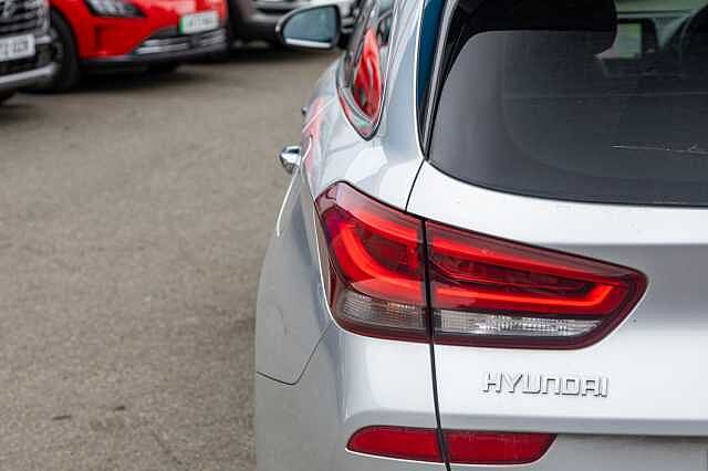 Hyundai i30 1.4T GDI Premium SE 5dr