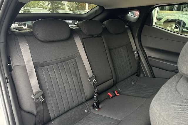 Hyundai IONIQ 3 99kW Ultimate 61kWh 5dr Auto