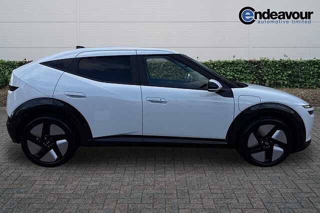 Hyundai IONIQ 3 99kW Ultimate 61kWh 5dr Auto