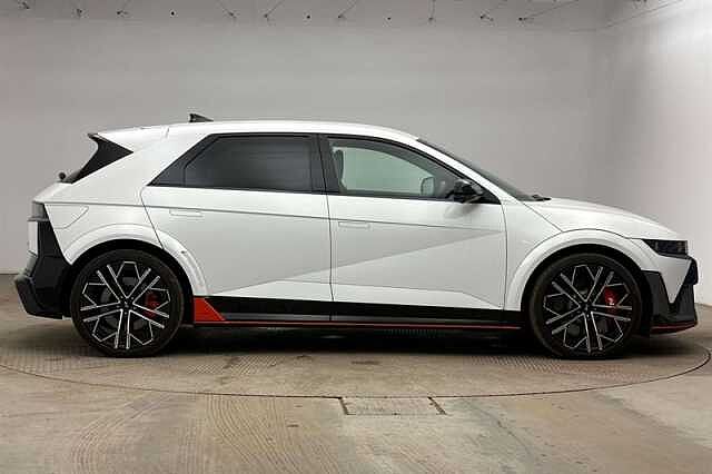 Hyundai IONIQ 5 N 84kWh N Hatchback 5dr Electric Auto AWD (650 ps)