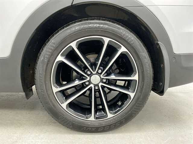 Hyundai SANTA FE 2.2 CRDi Blue Drive Premium SE 5dr [7 Seats]