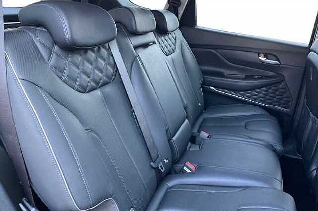 Hyundai SANTA FE 1.6 TGDI HYBRID PREMIUM 5DR AUTO