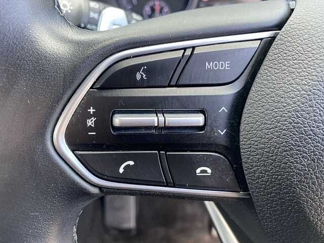 Hyundai Santa Fe 1.6 h T-GDi Premium SUV 5dr Petrol Hybrid Auto Euro 6 (s/s) (230 ps)