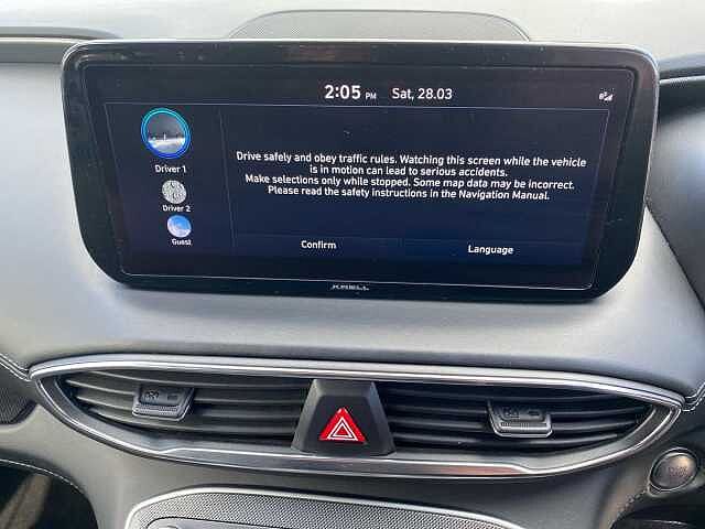 Hyundai Santa Fe 1.6 h T-GDi Premium SUV 5dr Petrol Hybrid Auto Euro 6 (s/s) (230 ps)